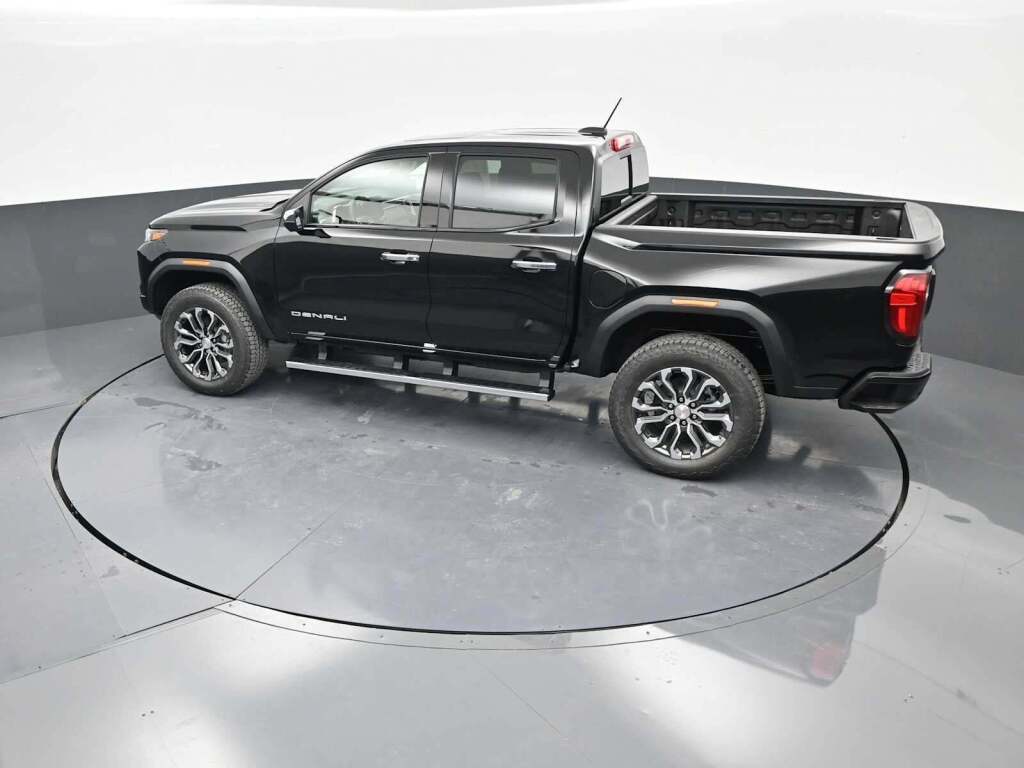 2026 GMC Canyon Denali, 4WD