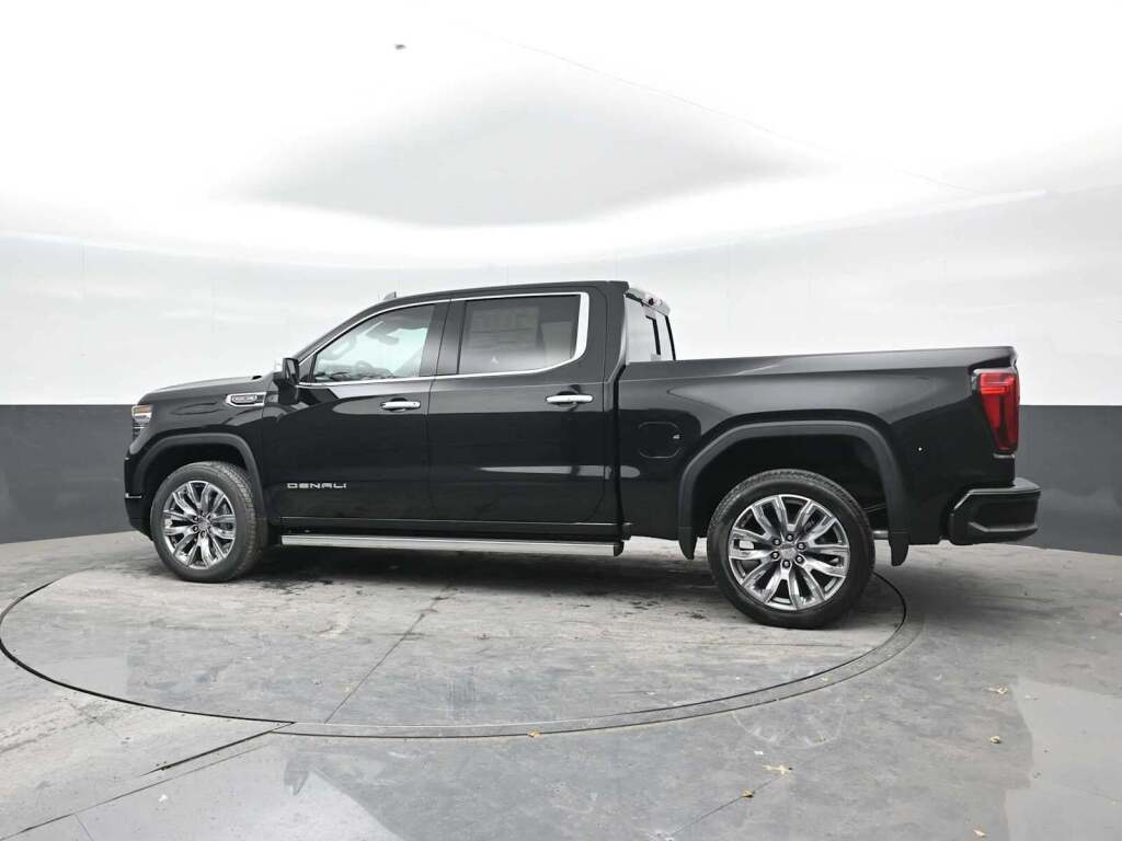 2026 GMC Sierra 1500 Crew Cab, Short Bed, Denali, 4WD
