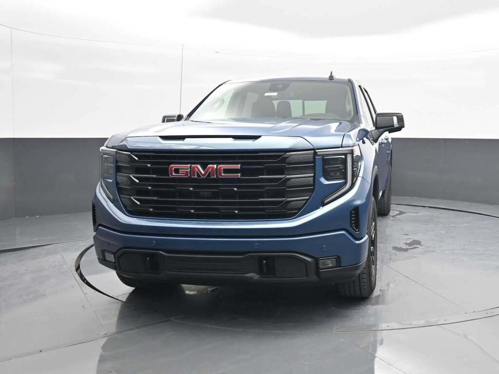 2026 GMC Sierra 1500 Crew Cab, Short Bed, Elevation, 4WD