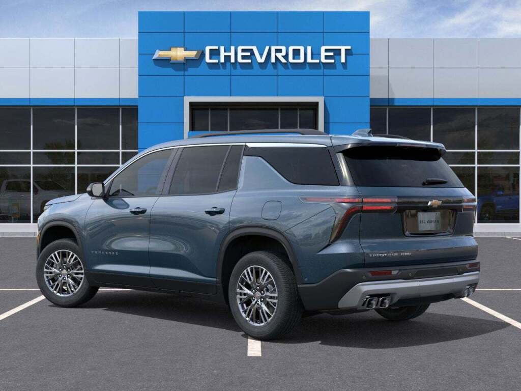 2026 Chevrolet Traverse AWD LT