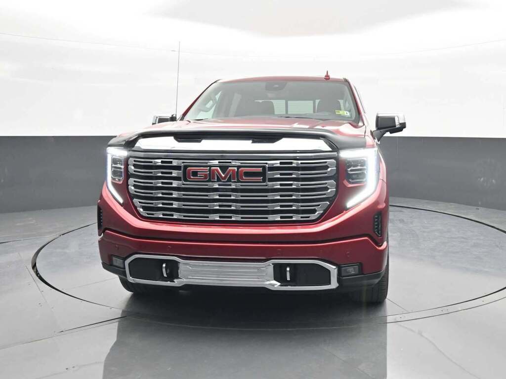 2023 GMC Sierra 1500 4WD Crew Cab Standard Box Denali