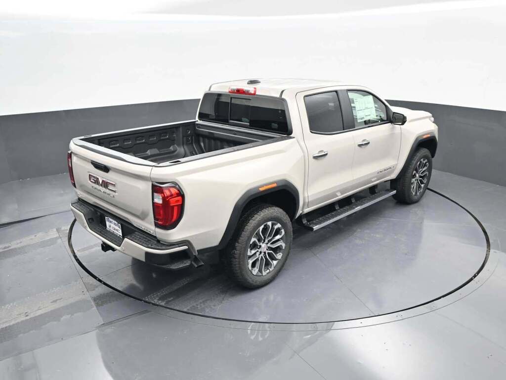 2026 GMC Canyon Denali, 4WD