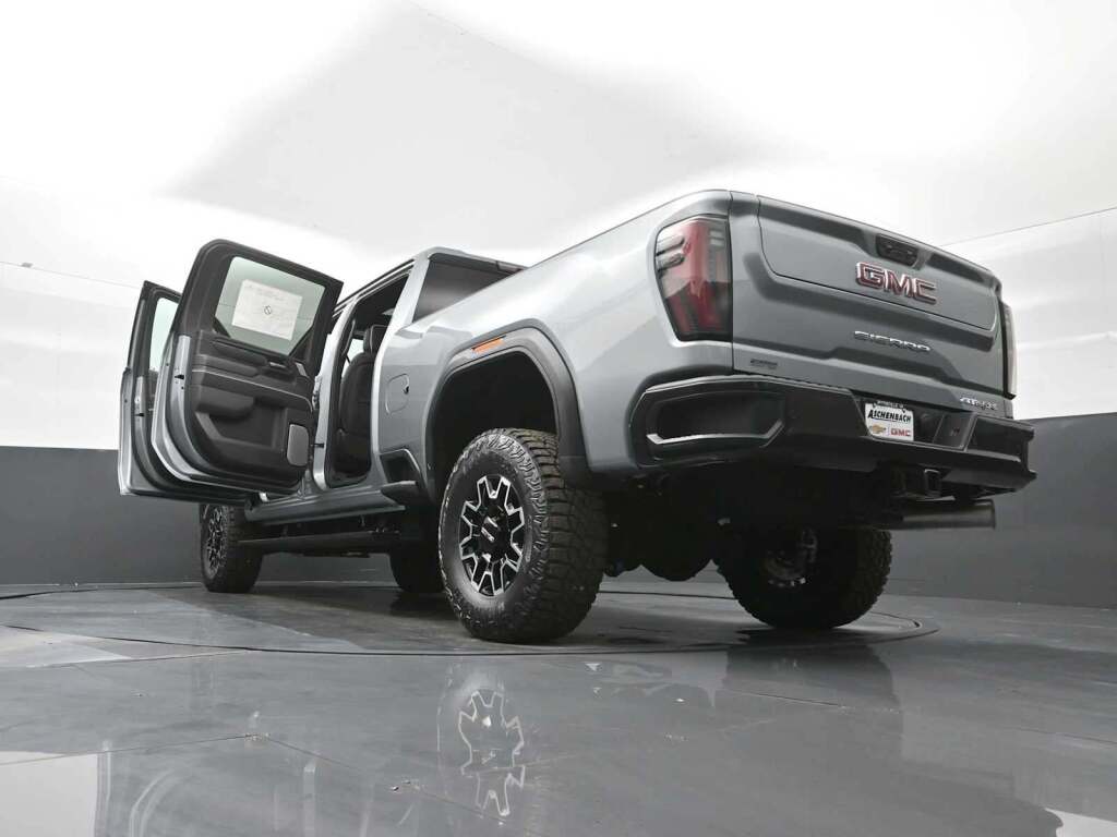 2026 GMC Sierra 2500HD Crew Cab, Standard Bed, AT4X, 4WD