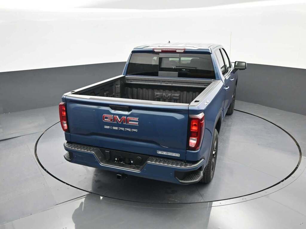 2026 GMC Sierra 1500 Crew Cab, Short Bed, Elevation, 4WD