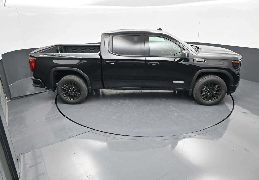 2026 GMC Sierra 1500 Crew Cab, Short Bed, Elevation, 4WD