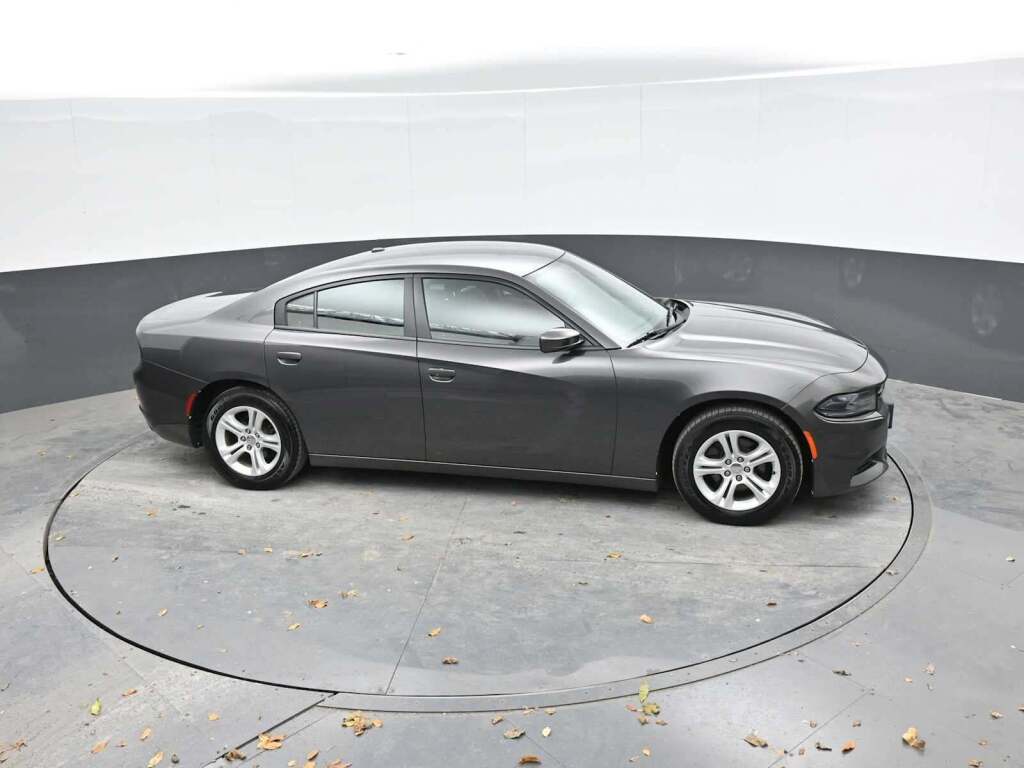 2020 Dodge Charger SXT RWD