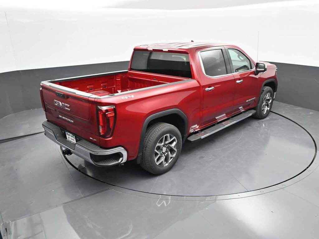 2026 GMC Sierra 1500 Crew Cab, Short Bed, SLT, 4WD