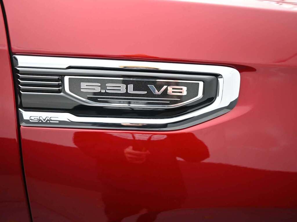 2026 GMC Sierra 1500 Crew Cab, Short Bed, SLT, 4WD