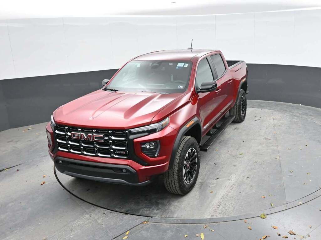 2026 GMC Canyon AT4, 4WD