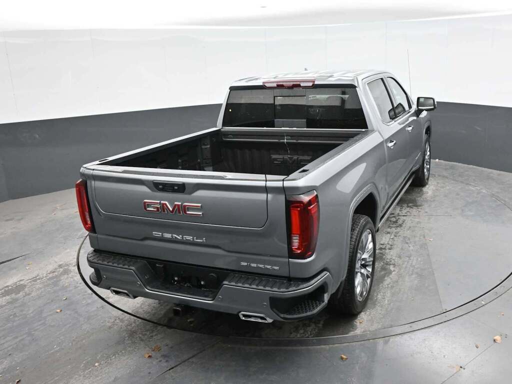 2026 GMC Sierra 1500 Crew Cab, Short Bed, Denali, 4WD