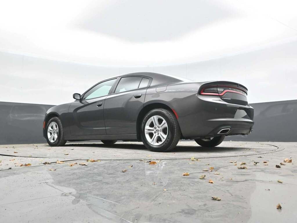 2020 Dodge Charger SXT RWD