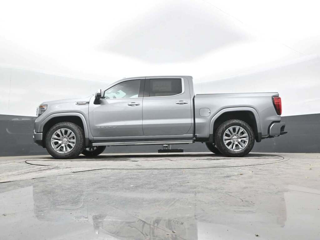 2026 GMC Sierra 1500 Crew Cab, Short Bed, Denali, 4WD
