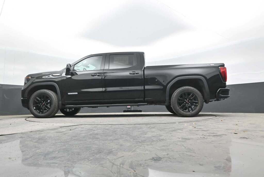 2026 GMC Sierra 1500 Crew Cab, Standard Bed, Elevation, 4WD