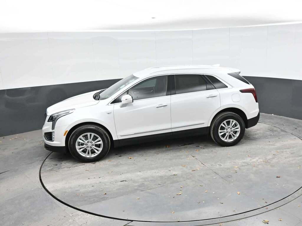 2025 Cadillac XT5 AWD Luxury