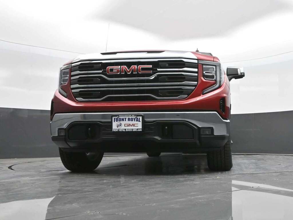 2026 GMC Sierra 1500 Crew Cab, Short Bed, SLT, 4WD