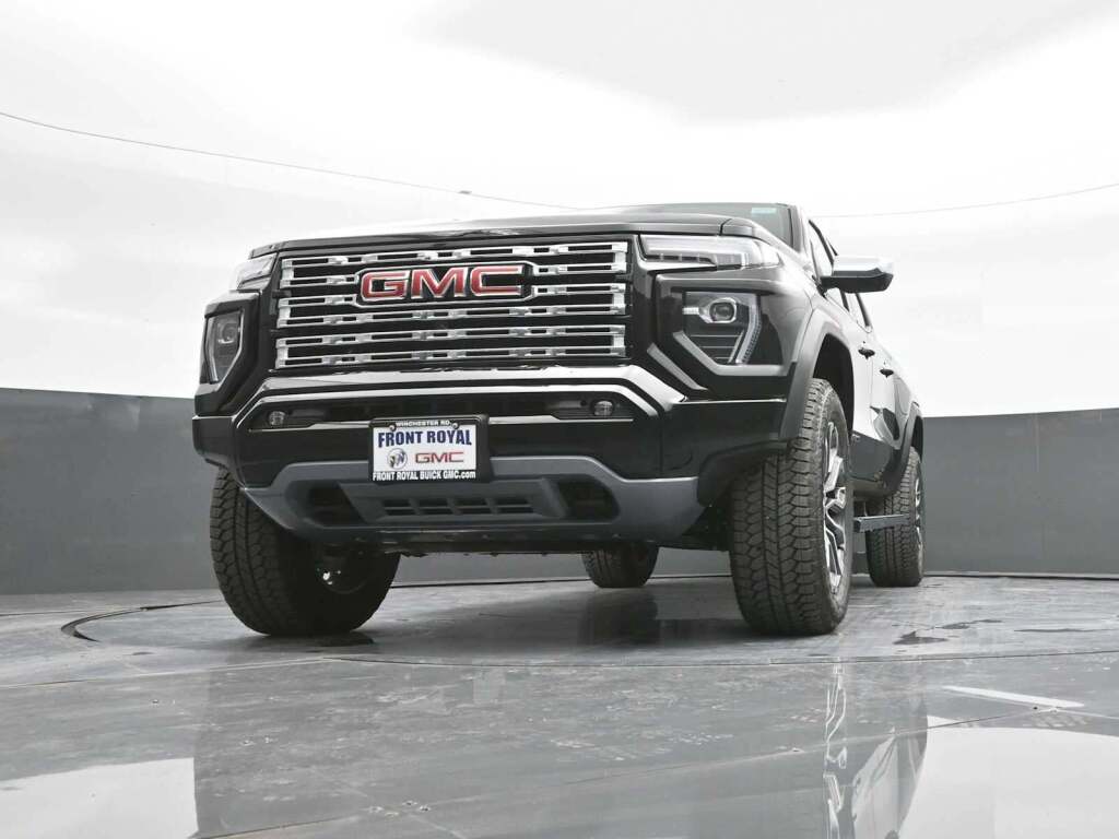 2026 GMC Canyon Denali, 4WD