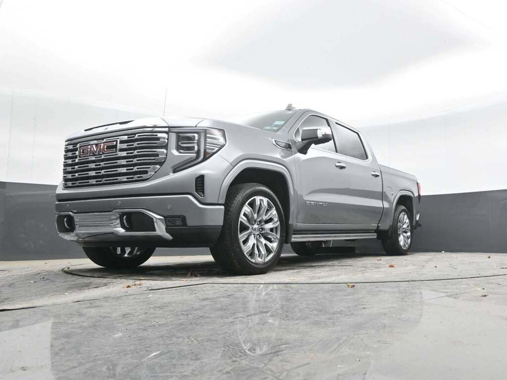 2026 GMC Sierra 1500 Crew Cab, Short Bed, Denali, 4WD