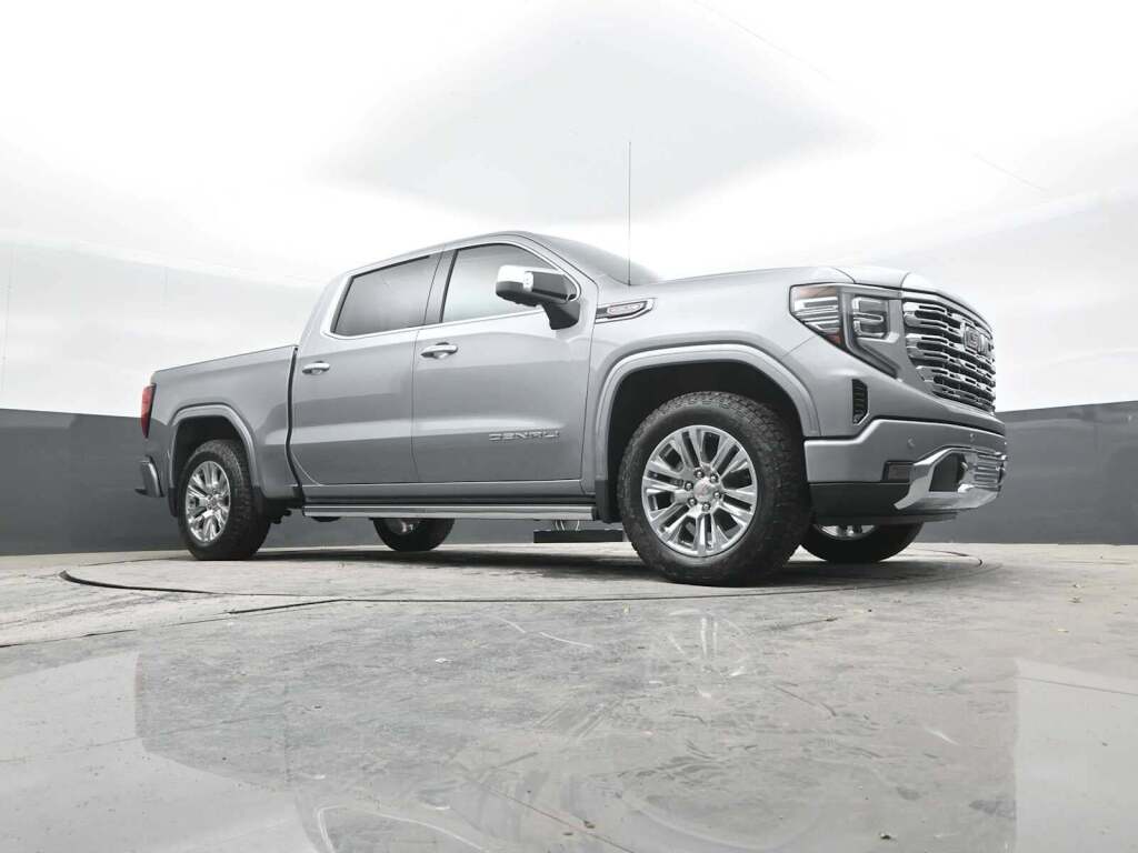 2026 GMC Sierra 1500 Crew Cab, Short Bed, Denali, 4WD