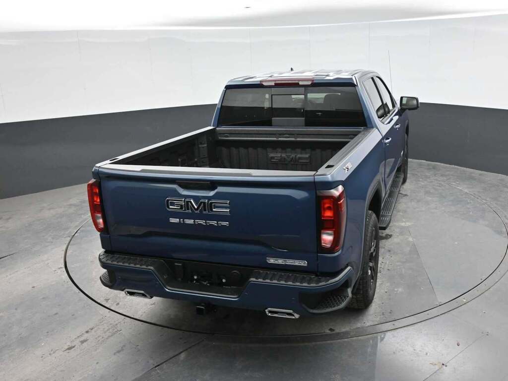 2026 GMC Sierra 1500 Crew Cab, Short Bed, Elevation, 4WD
