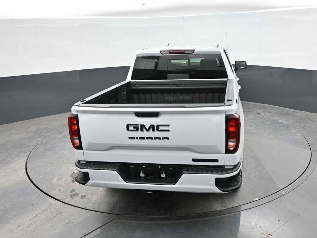 2026 GMC Sierra 1500 Crew Cab, Short Bed, Elevation, 4WD
