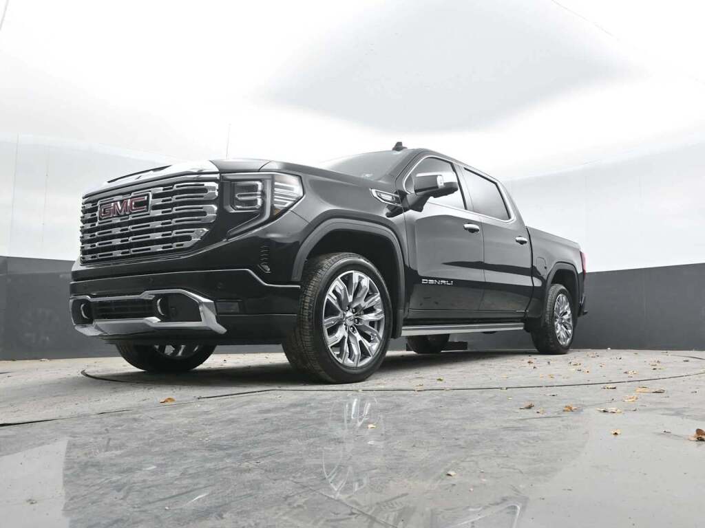 2026 GMC Sierra 1500 Crew Cab, Short Bed, Denali, 4WD
