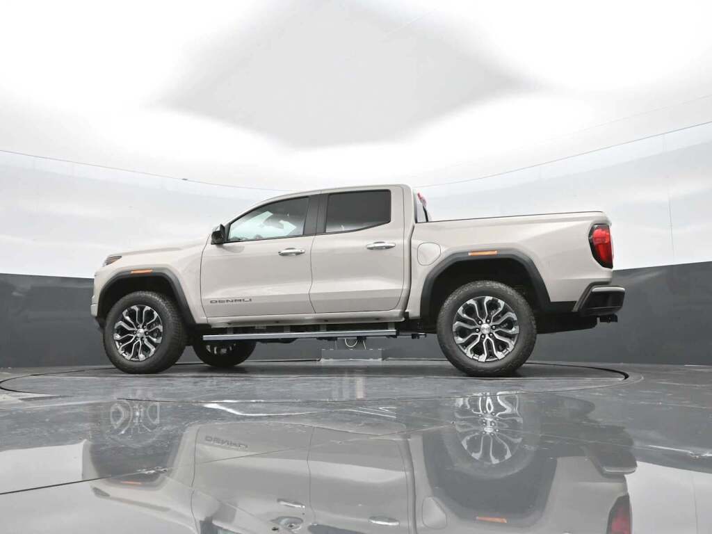 2026 GMC Canyon Denali, 4WD