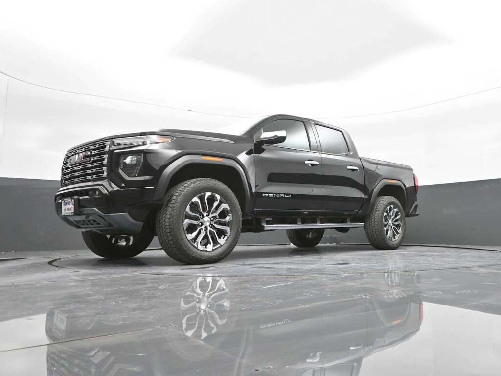 2026 GMC Canyon Denali, 4WD