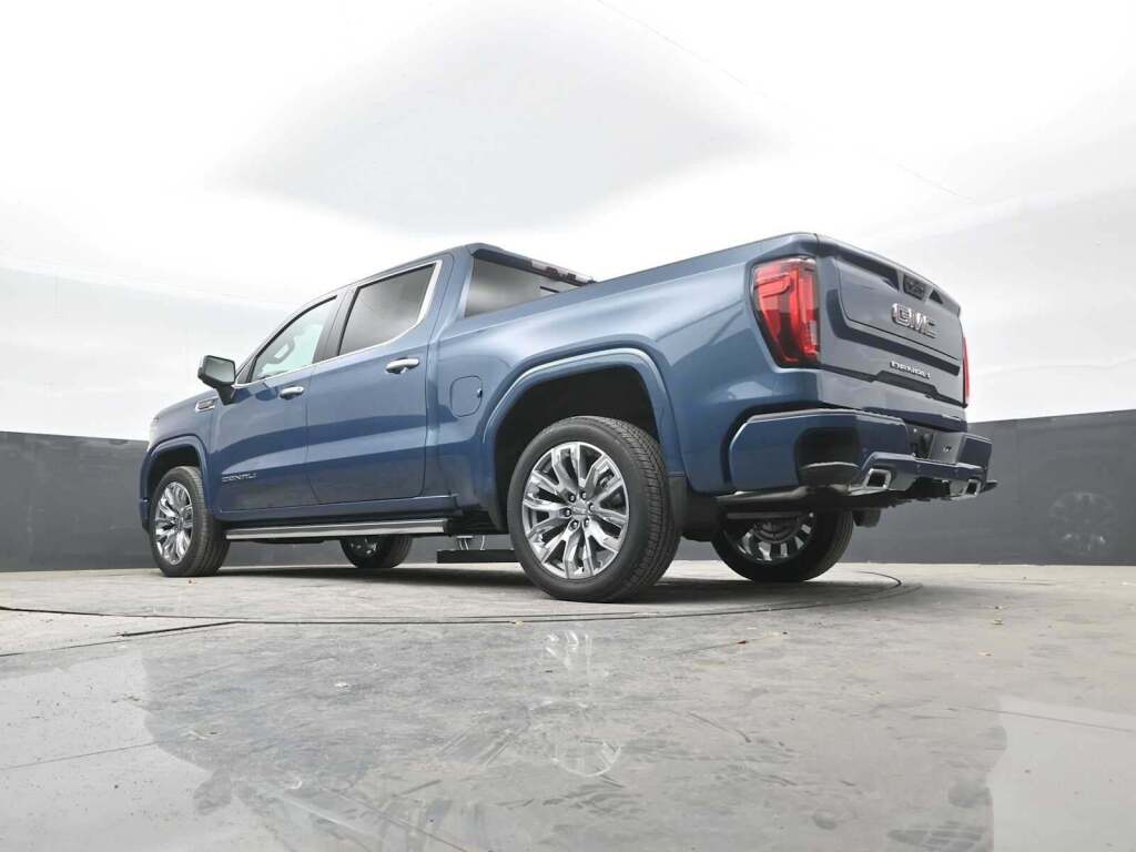 2026 GMC Sierra 1500 Crew Cab, Short Bed, Denali, 4WD