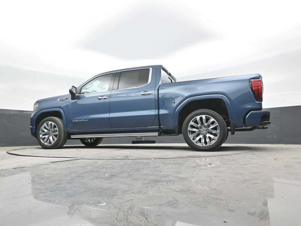 2026 GMC Sierra 1500 Crew Cab, Short Bed, Denali, 4WD