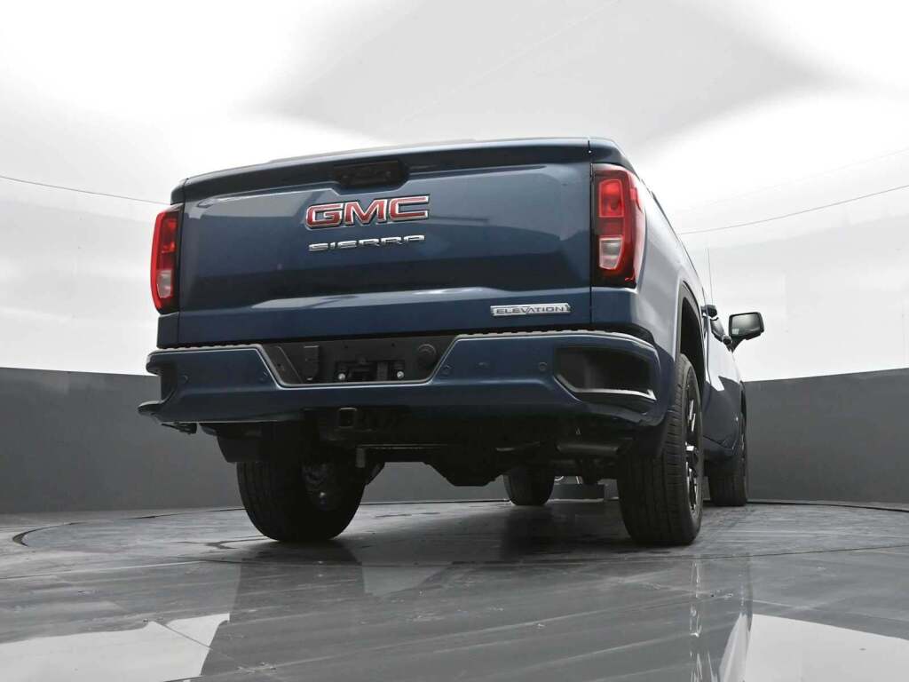 2026 GMC Sierra 1500 Crew Cab, Short Bed, Elevation, 4WD