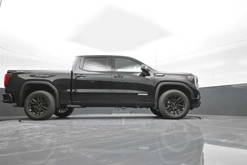 2026 GMC Sierra 1500 Crew Cab, Short Bed, Elevation, 4WD