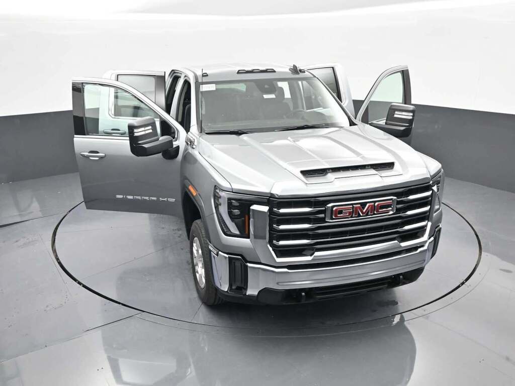 2026 GMC Sierra 2500HD Double Cab, Standard Bed, SLE, RWD