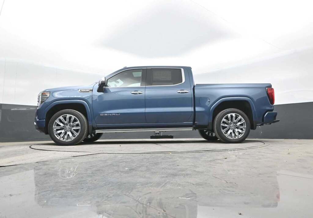 2026 GMC Sierra 1500 Crew Cab, Short Bed, Denali, 4WD