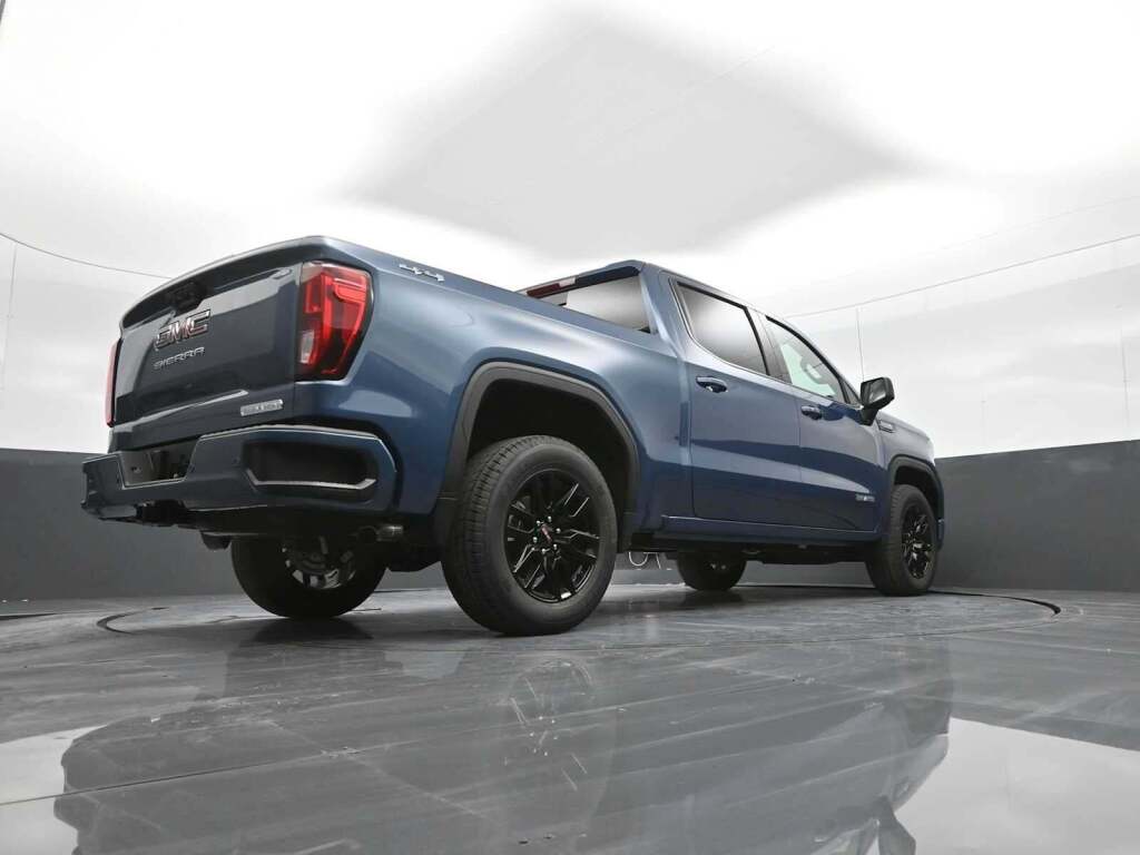 2026 GMC Sierra 1500 Crew Cab, Short Bed, Elevation, 4WD