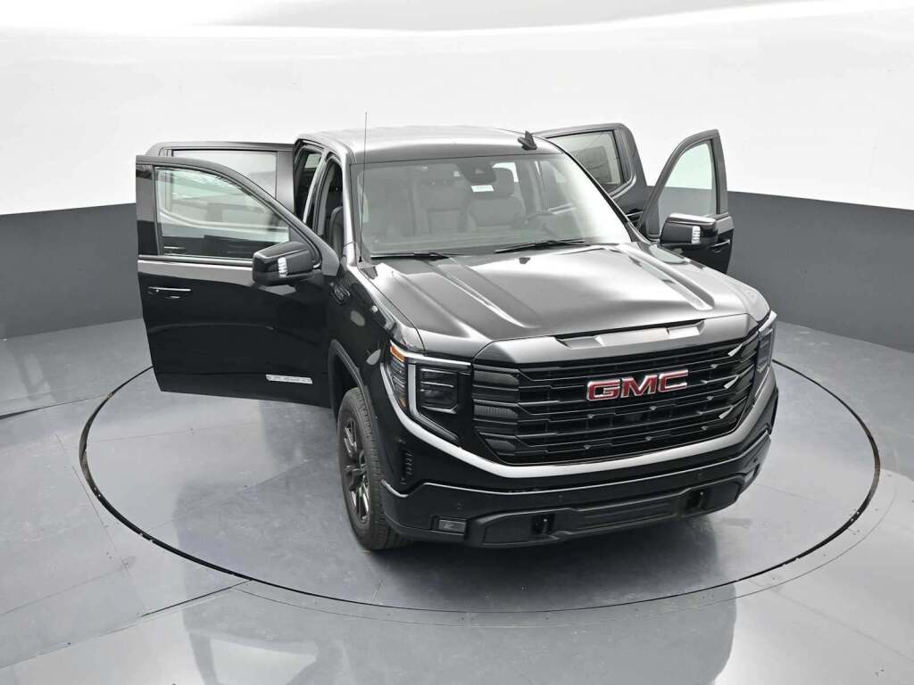 2026 GMC Sierra 1500 Crew Cab, Short Bed, Elevation, 4WD
