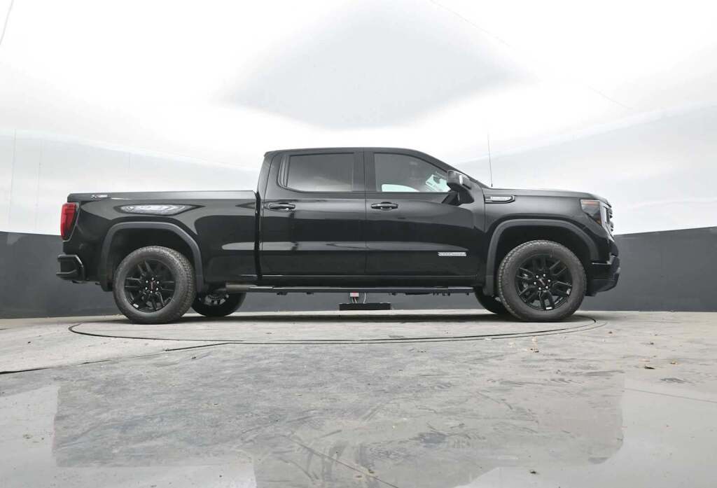 2026 GMC Sierra 1500 Crew Cab, Standard Bed, Elevation, 4WD