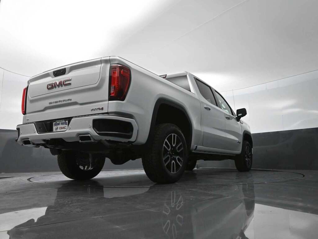 2026 GMC Sierra 1500 Crew Cab, Short Bed, AT4, 4WD