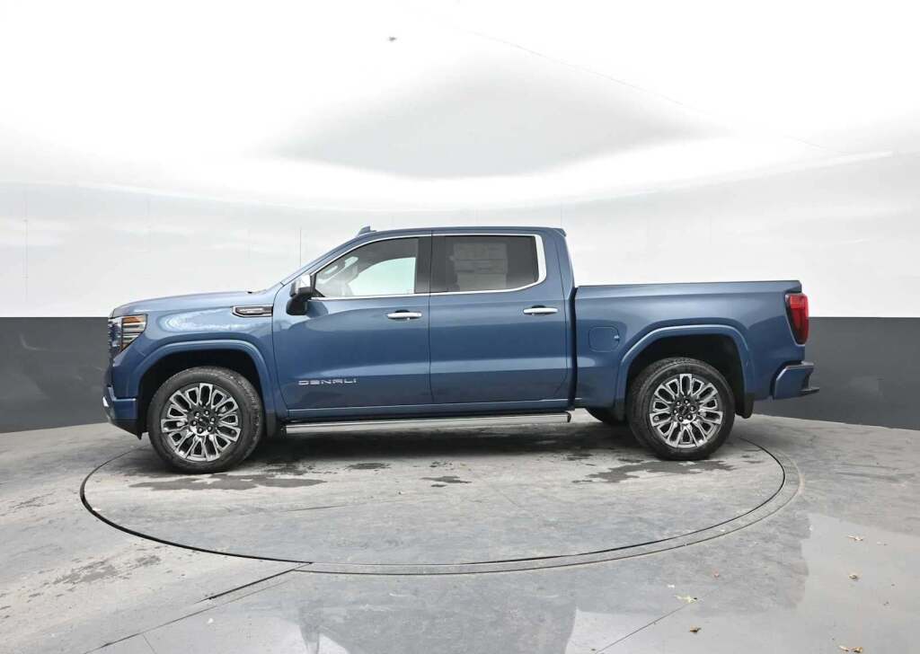 2026 GMC Sierra 1500 Crew Cab, Short Bed, Denali Ultimate, 4WD