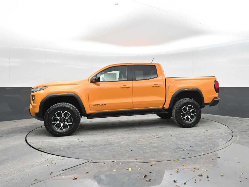 2026 GMC Canyon AT4X, 4WD
