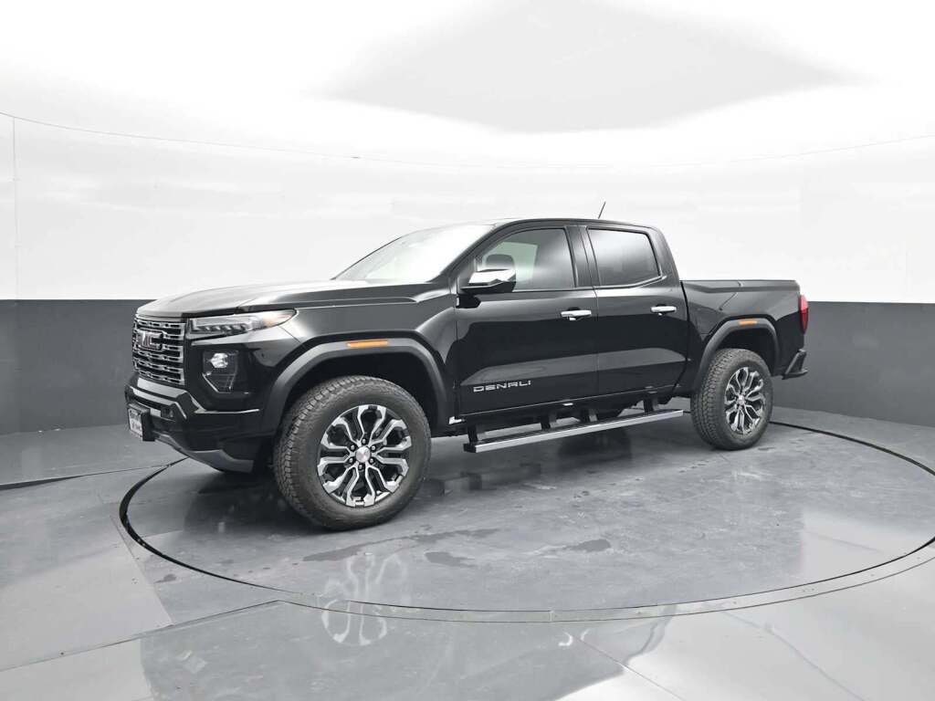 2026 GMC Canyon Denali, 4WD