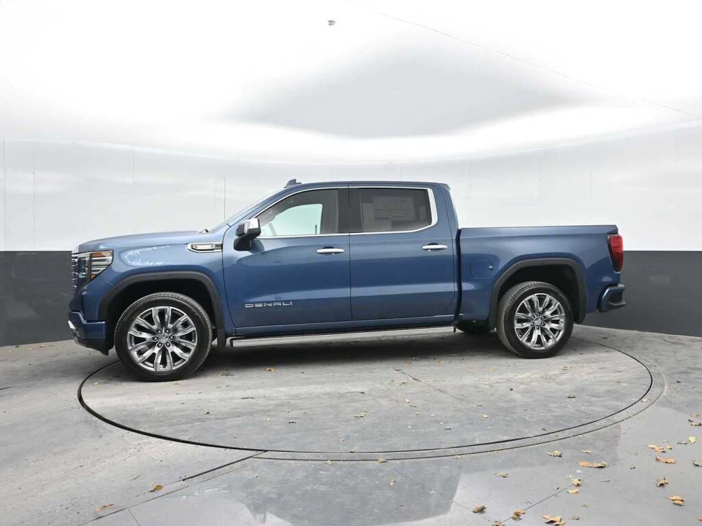 2026 GMC Sierra 1500 Crew Cab, Standard Bed, Denali, 4WD