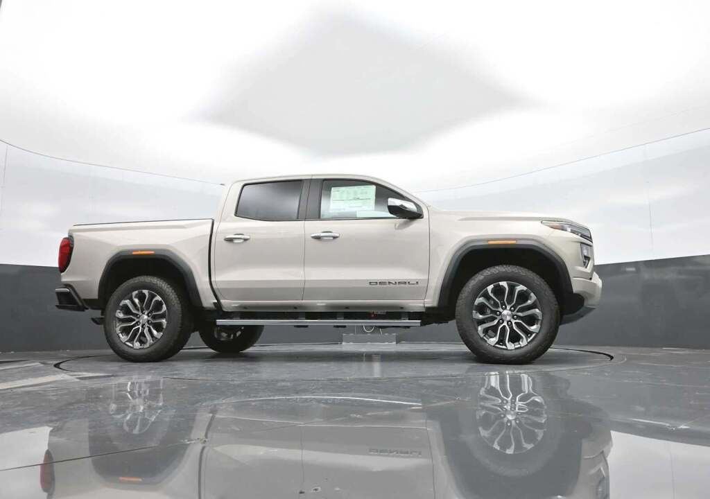 2026 GMC Canyon Denali, 4WD