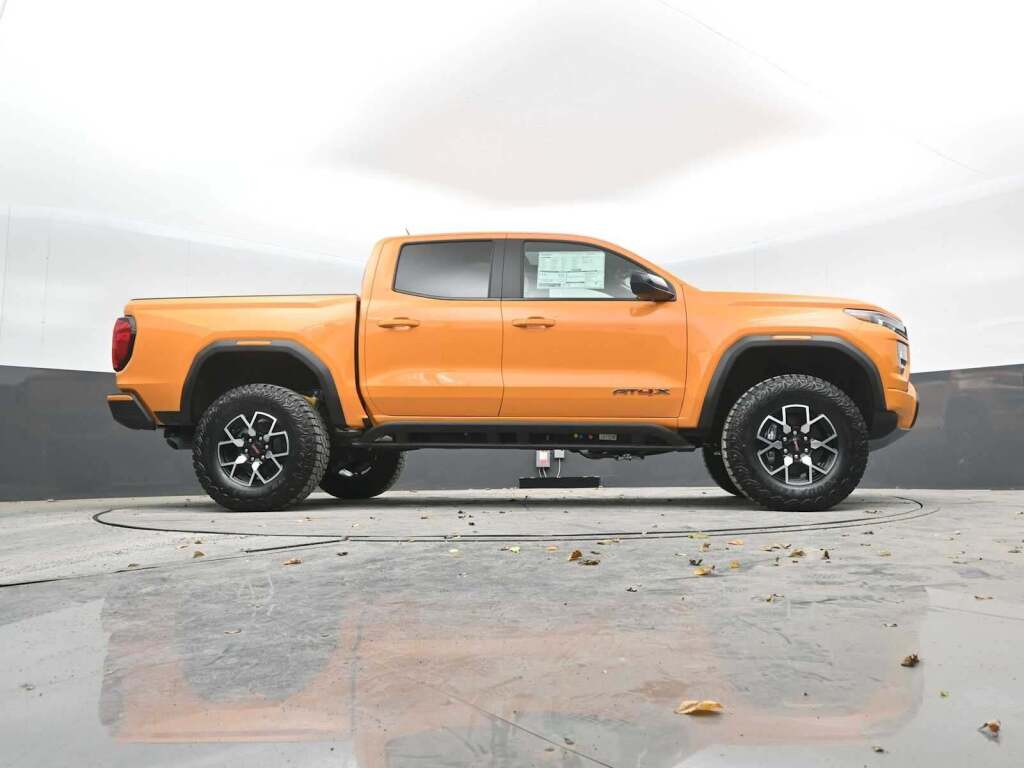 2026 GMC Canyon AT4X, 4WD