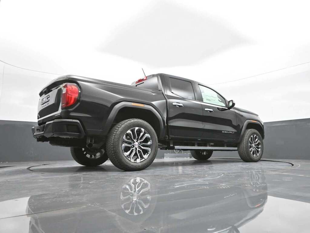 2026 GMC Canyon Denali, 4WD