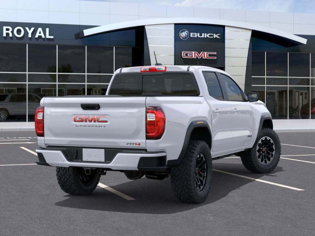 2026 GMC Canyon AT4, 4WD