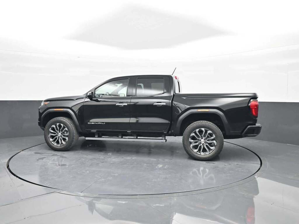 2026 GMC Canyon Denali, 4WD