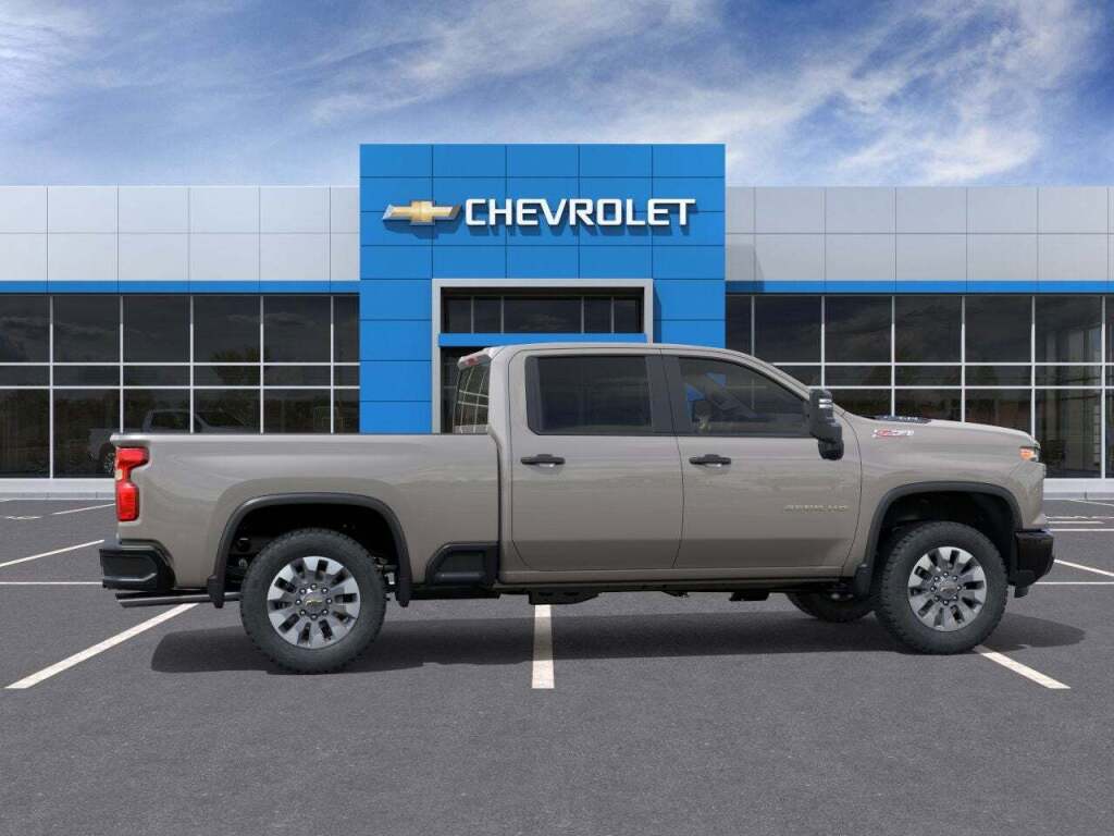 2026 Chevrolet Silverado 2500HD Crew Cab, Standard Bed, WT, 4WD