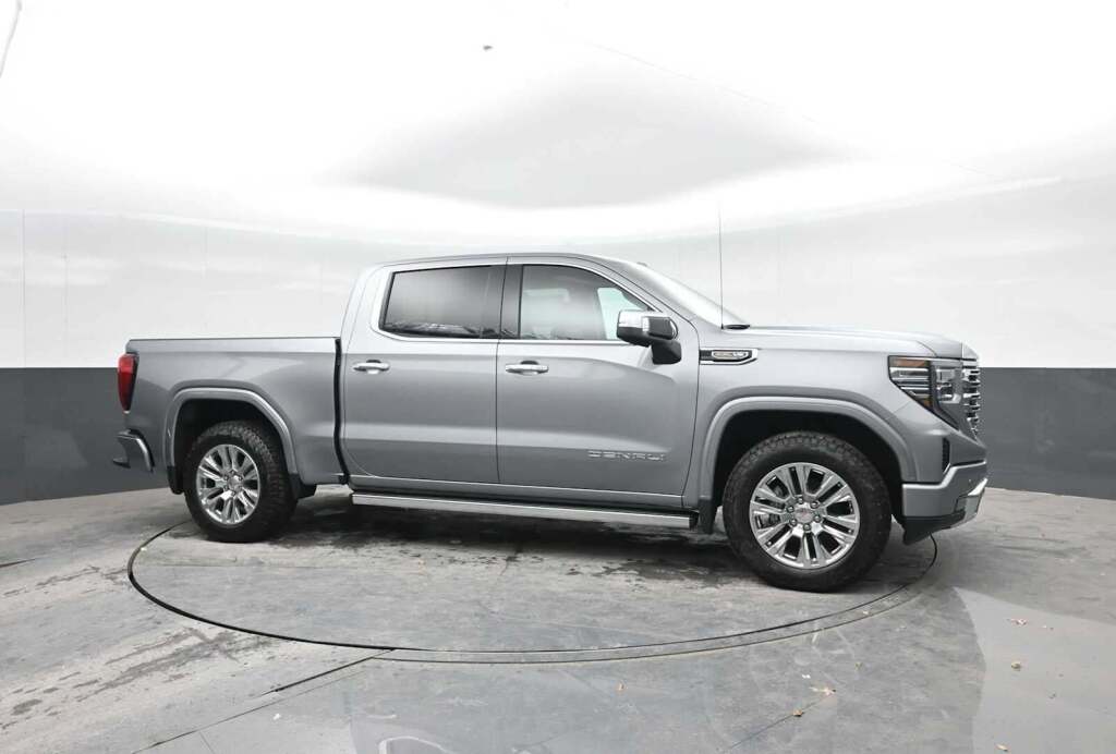 2026 GMC Sierra 1500 Crew Cab, Short Bed, Denali, 4WD