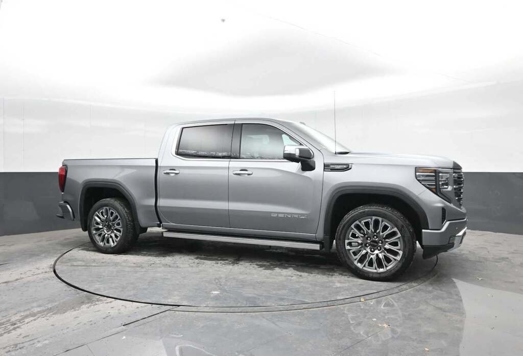 2026 GMC Sierra 1500 Crew Cab, Short Bed, Denali Ultimate, 4WD