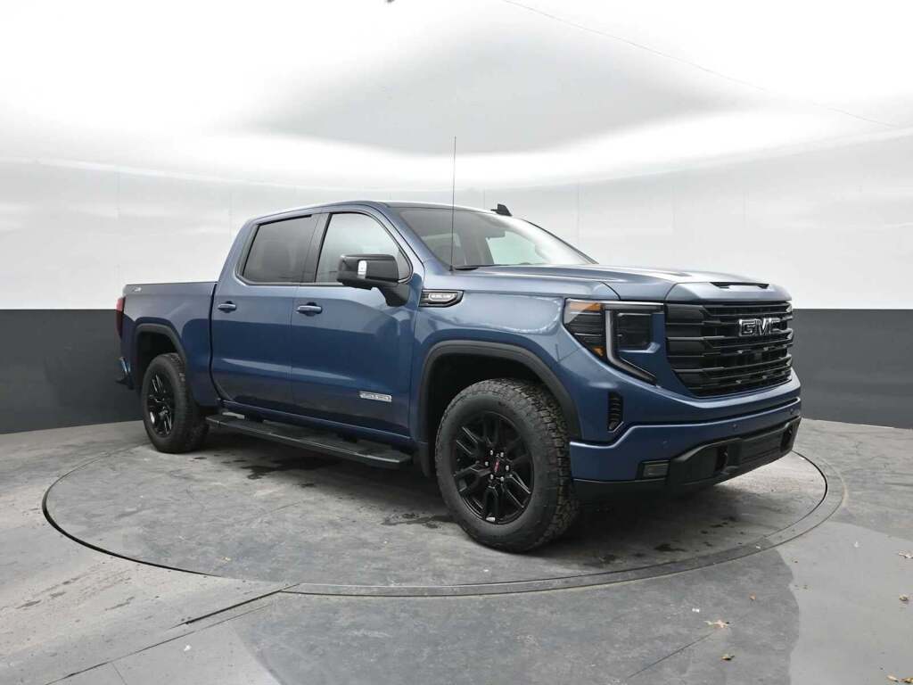 2026 GMC Sierra 1500 Crew Cab, Short Bed, Elevation, 4WD